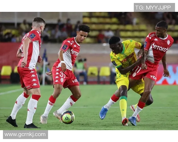 斯特拉斯与摩洛哥的精彩对决揭示足球战术与团队协作的完美结合