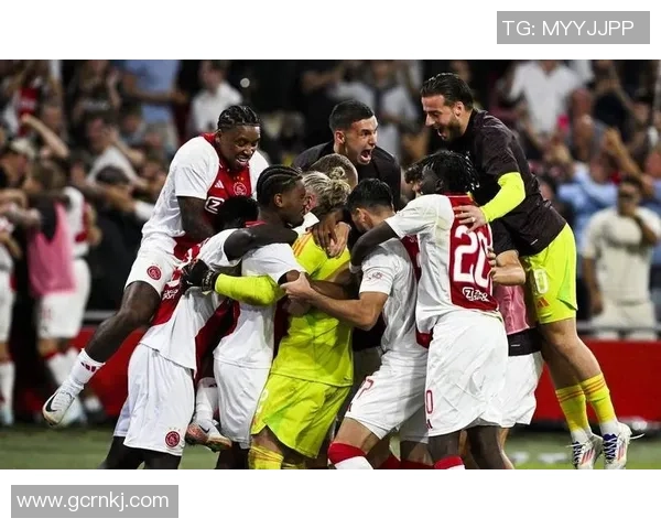 曼联在欧联杯对阵罗马时上演惊天逆转以7比1大胜对手的精彩瞬间回顾